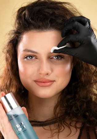 ZOLA x Sonya Brows Toner Odtłuszczacz Clean Touch 150ml