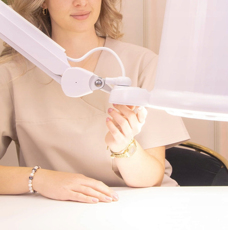 Pochłaniacz Pyłu VELUXA 80W Paznokci Lampa LED Manicure Biurkowy Pedicure