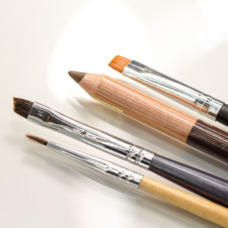 ELAN Temperówka BURGUND do kredek pudrowych do brwi  Burgund